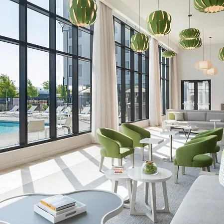Hotel Element San Jose Airport